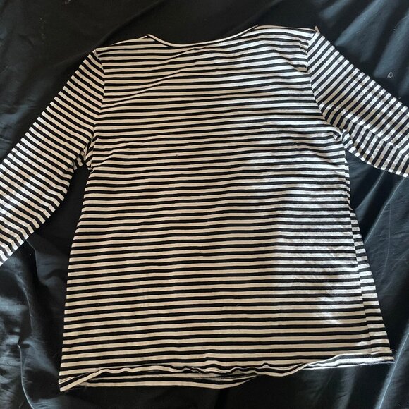 Upcycled t-shirt rhinestones glow in the dark statement shirt - Picture 5 of 5